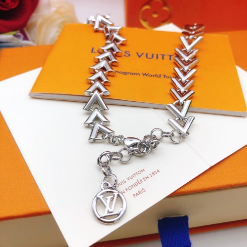 Cheap Louis Vuitton Necklaces #1239261 Replica Wholesale [$52.00 USD] [ITEM#1239261] on Replica Louis Vuitton Necklaces