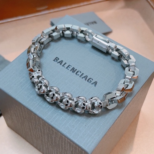 Cheap Balenciaga Bracelets For Men #1239333 Replica Wholesale [$64.00 USD] [ITEM#1239333] on Replica Balenciaga Bracelets