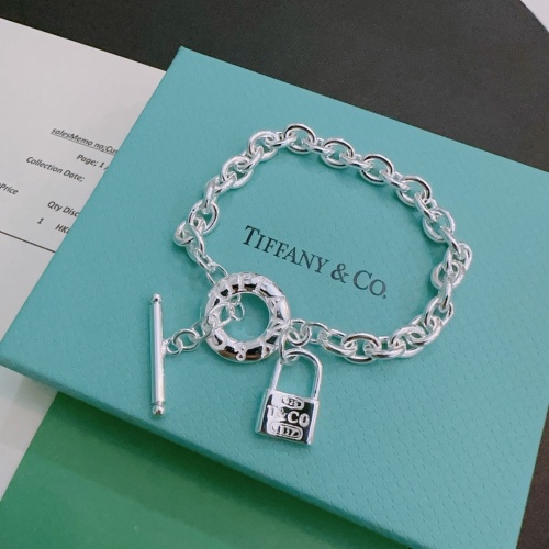 Cheap Tiffany Bracelets #1239372 Replica Wholesale [$56.00 USD] [ITEM#1239372] on Replica Tiffany Bracelets