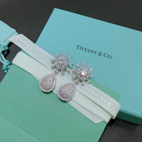 Cheap Tiffany Earrings For Women #1239377 Replica Wholesale [$32.00 USD] [ITEM#1239377] on Replica Tiffany Earrings