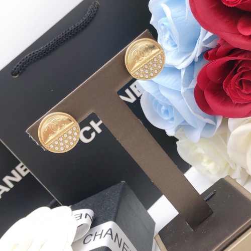 Cheap Chanel Earrings For Women #1239496 Replica Wholesale [$27.00 USD] [ITEM#1239496] on Replica Chanel Earrings