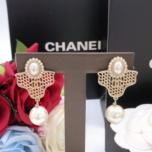 Cheap Chanel Earrings For Women #1239497 Replica Wholesale [$27.00 USD] [ITEM#1239497] on Replica Chanel Earrings