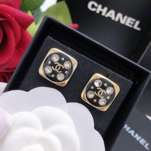 Cheap Chanel Earrings For Women #1239588 Replica Wholesale [$27.00 USD] [ITEM#1239588] on Replica Chanel Earrings