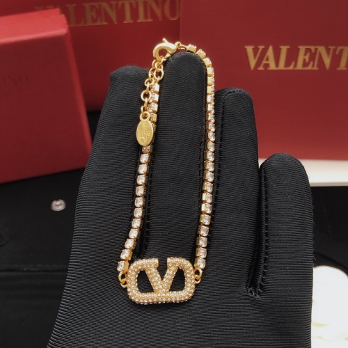 Cheap Valentino Bracelets For Women #1239632 Replica Wholesale [$32.00 USD] [ITEM#1239632] on Replica Valentino Bracelets