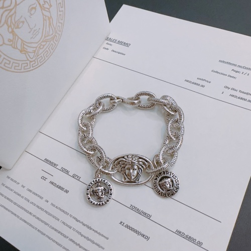 Cheap Versace Bracelets #1239815 Replica Wholesale [$68.00 USD] [ITEM#1239815] on Replica Versace Bracelets