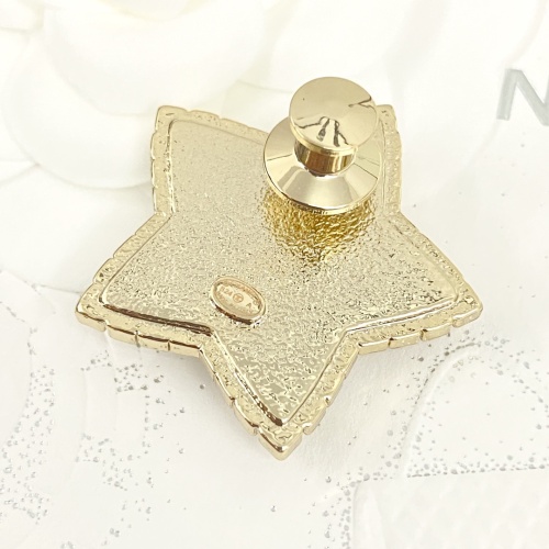 Cheap Chanel Brooches For Women #1239842 Replica Wholesale [$34.00 USD] [ITEM#1239842] on Replica Chanel Brooches