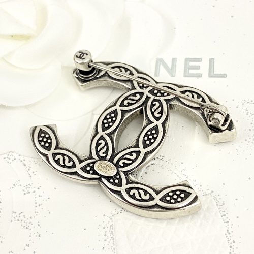 Cheap Chanel Brooches For Women #1239875 Replica Wholesale [$32.00 USD] [ITEM#1239875] on Replica Chanel Brooches