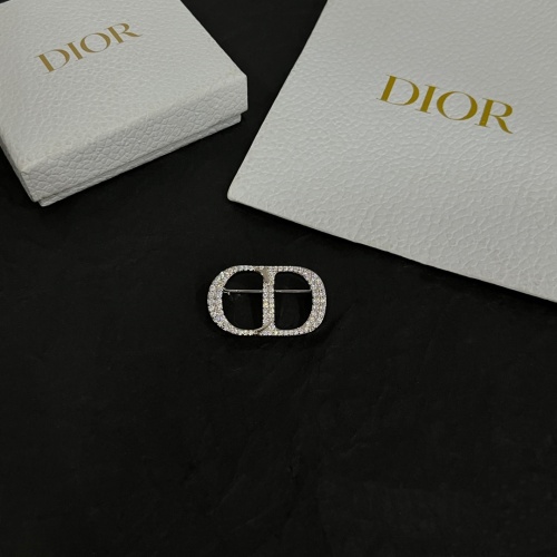 Cheap Christian Dior Brooches For Women #1239907 Replica Wholesale [$38.00 USD] [ITEM#1239907] on Replica Christian Dior Brooches