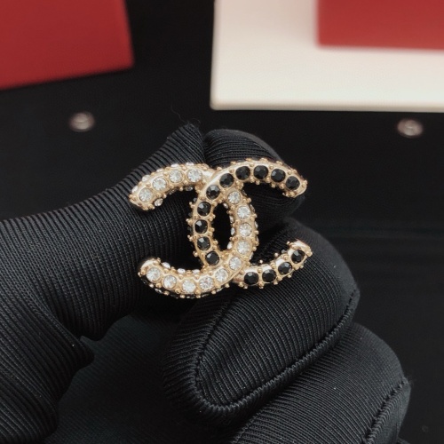 Cheap Chanel Earrings For Women #1239954 Replica Wholesale [$27.00 USD] [ITEM#1239954] on Replica Chanel Earrings