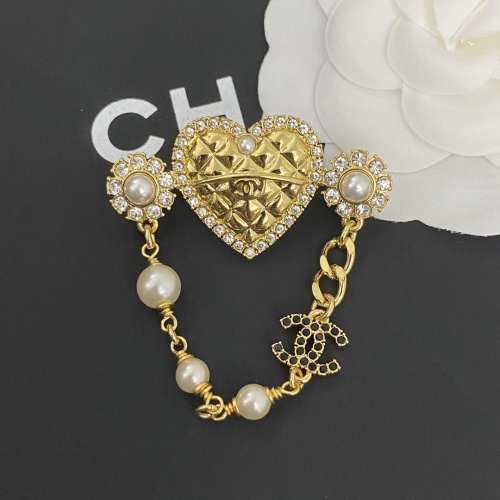 Cheap Chanel Brooches For Women #1239983 Replica Wholesale [$38.00 USD] [ITEM#1239983] on Replica Chanel Brooches