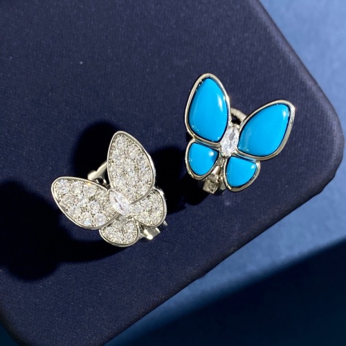 Cheap Van Cleef &amp; Arpels Earrings For Women #1240134 Replica Wholesale [$29.00 USD] [ITEM#1240134] on Replica Van Cleef &amp; Arpels Earrings