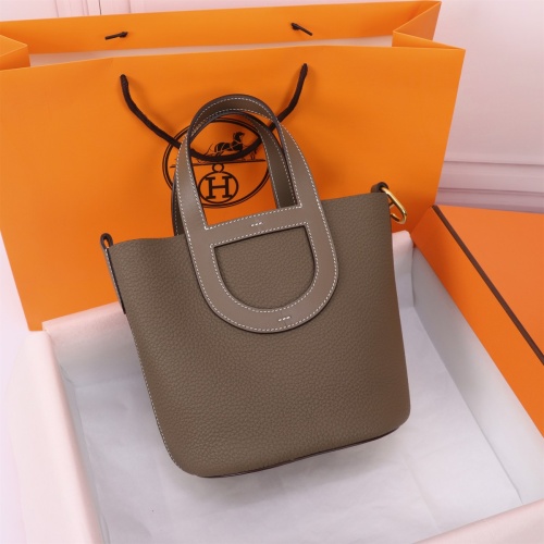 Cheap Hermes AAA Quality Handbags In Gold For Women #1240519 Replica Wholesale [$240.00 USD] [ITEM#1240519] on Replica Hermes AAA Quality Handbags