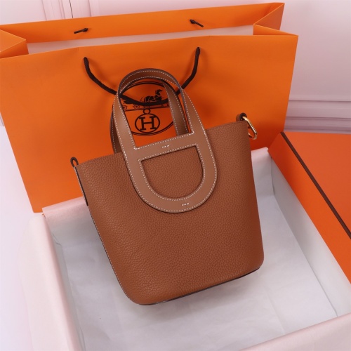 Cheap Hermes AAA Quality Handbags In Gold For Women #1240532 Replica Wholesale [$240.00 USD] [ITEM#1240532] on Replica Hermes AAA Quality Handbags