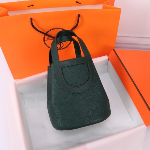 Cheap Hermes AAA Quality Handbags In Gold For Women #1240544 Replica Wholesale [$240.00 USD] [ITEM#1240544] on Replica Hermes AAA Quality Handbags