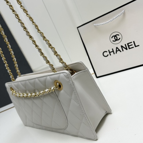 Cheap Chanel AAA Quality Shoulder Bags For Women #1241014 Replica Wholesale [$92.00 USD] [ITEM#1241014] on Replica Chanel AAA Quality Shoulder Bags