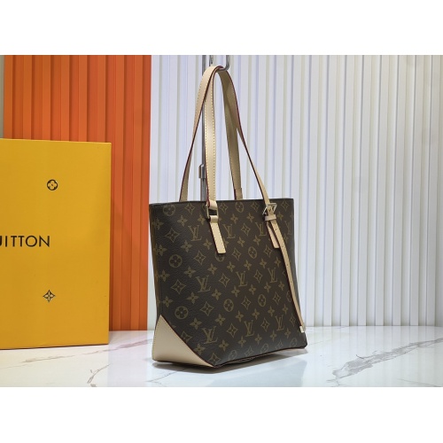 Cheap Louis Vuitton AAA Quality Shoulder Bags For Women #1241227 Replica Wholesale [$68.00 USD] [ITEM#1241227] on Replica Louis Vuitton AAA Quality Shoulder Bags