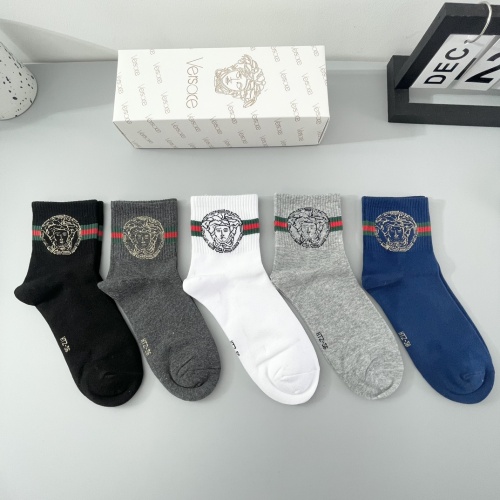 Cheap Versace Socks For Men #1242071 Replica Wholesale [$25.00 USD] [ITEM#1242071] on Replica Versace Socks