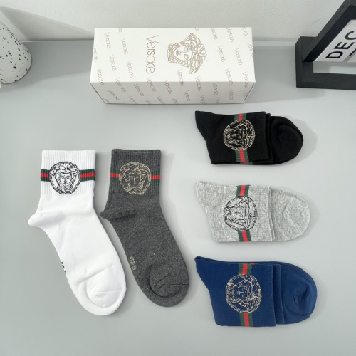 Cheap Versace Socks For Men #1242071 Replica Wholesale [$25.00 USD] [ITEM#1242071] on Replica Versace Socks