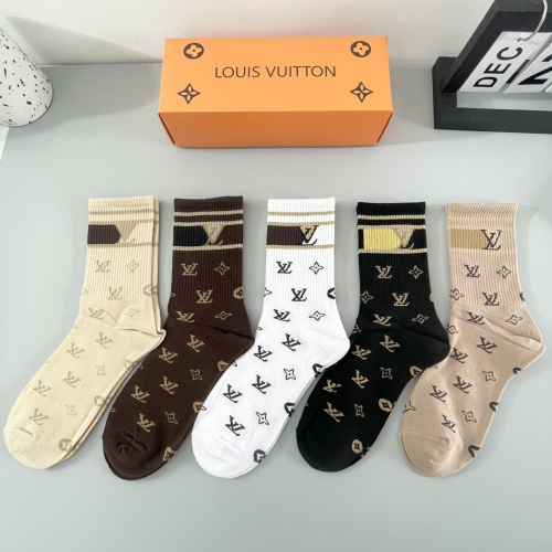 Cheap Louis Vuitton LV Socks #1242159 Replica Wholesale [$29.00 USD] [ITEM#1242159] on Replica Louis Vuitton LV Socks