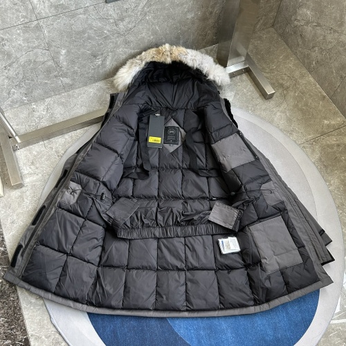 Cheap Canada Goose Down Feather Coat Long Sleeved For Women #1242264 Replica Wholesale [$195.00 USD] [ITEM#1242264] on Replica Canada Goose Down Feather Coat