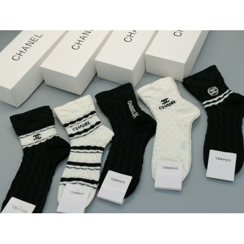 Cheap Chanel Socks #1242297 Replica Wholesale [$27.00 USD] [ITEM#1242297] on Replica Chanel Socks