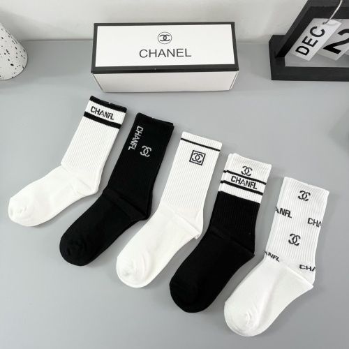 Cheap Chanel Socks For Women #1242314 Replica Wholesale [$29.00 USD] [ITEM#1242314] on Replica Chanel Socks