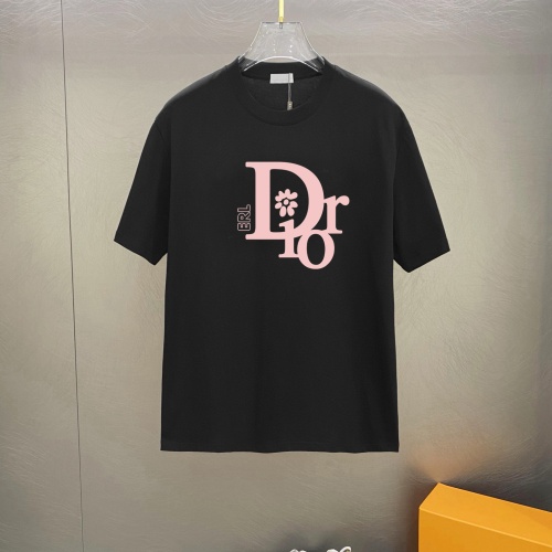 Cheap Christian Dior T-Shirts Short Sleeved For Unisex #1242822 Replica Wholesale [$25.00 USD] [ITEM#1242822] on Replica Christian Dior T-Shirts