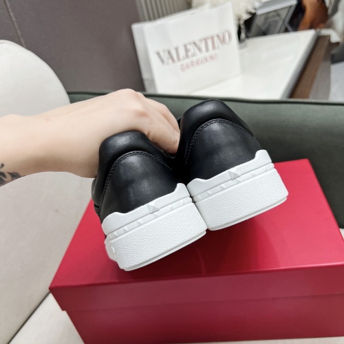 Cheap Valentino Casual Shoes For Men #1242981 Replica Wholesale [$108.00 USD] [ITEM#1242981] on Replica Valentino Casual Shoes