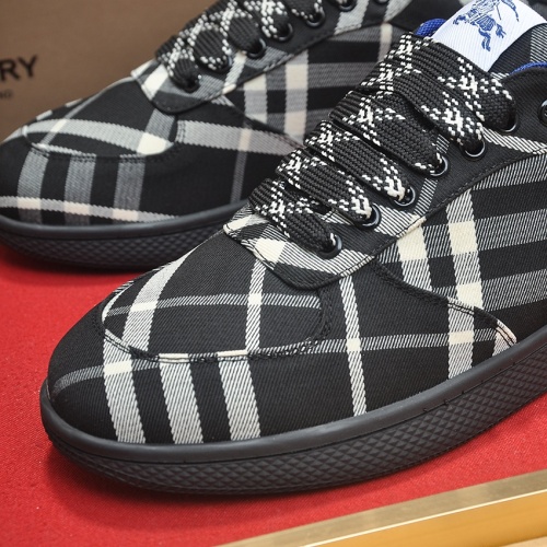 Cheap Burberry Casual Shoes For Men #1243586 Replica Wholesale [$98.00 USD] [ITEM#1243586] on Replica Burberry Casual Shoes