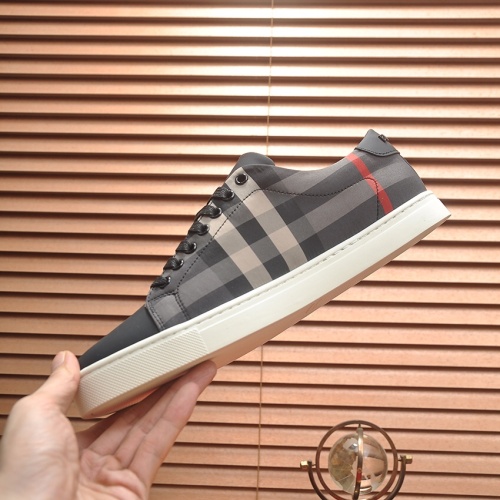 Cheap Burberry Casual Shoes For Men #1243608 Replica Wholesale [$88.00 USD] [ITEM#1243608] on Replica Burberry Casual Shoes