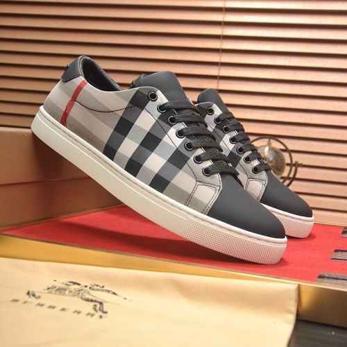 Cheap Burberry Casual Shoes For Men #1243609 Replica Wholesale [$88.00 USD] [ITEM#1243609] on Replica Burberry Casual Shoes