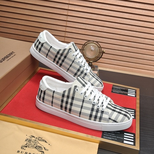 Cheap Burberry Casual Shoes For Men #1243617 Replica Wholesale [$88.00 USD] [ITEM#1243617] on Replica Burberry Casual Shoes