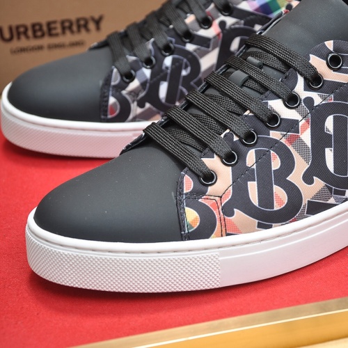 Cheap Burberry Casual Shoes For Men #1243624 Replica Wholesale [$88.00 USD] [ITEM#1243624] on Replica Burberry Casual Shoes