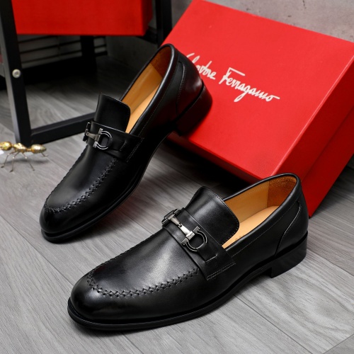 Cheap Salvatore Ferragamo Leather Shoes For Men #1243984 Replica Wholesale [$82.00 USD] [ITEM#1243984] on Replica Salvatore Ferragamo Leather Shoes