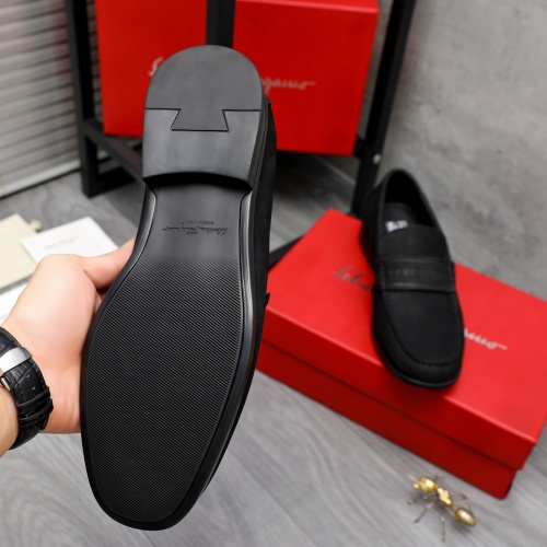 Cheap Salvatore Ferragamo Leather Shoes For Men #1243999 Replica Wholesale [$82.00 USD] [ITEM#1243999] on Replica Salvatore Ferragamo Leather Shoes