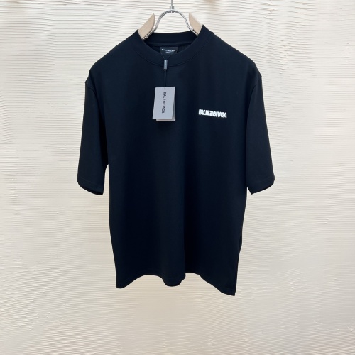 Cheap Balenciaga T-Shirts Short Sleeved For Unisex #1244120 Replica Wholesale [$42.00 USD] [ITEM#1244120] on Replica Balenciaga T-Shirts