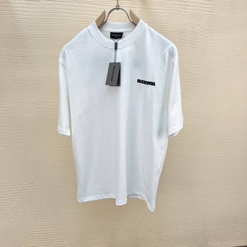 Cheap Balenciaga T-Shirts Short Sleeved For Unisex #1244121 Replica Wholesale [$42.00 USD] [ITEM#1244121] on Replica Balenciaga T-Shirts