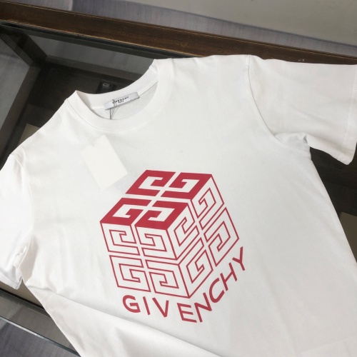 Cheap Givenchy T-Shirts Short Sleeved For Unisex #1244293 Replica Wholesale [$41.00 USD] [ITEM#1244293] on Replica Givenchy T-Shirts