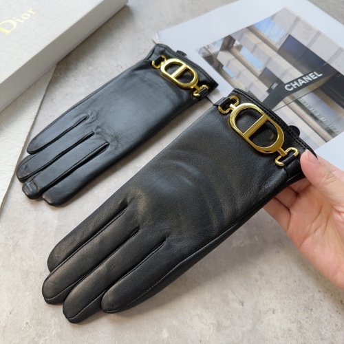 Cheap Christian Dior Gloves For Women #1244579 Replica Wholesale [$40.00 USD] [ITEM#1244579] on Replica Christian Dior Gloves