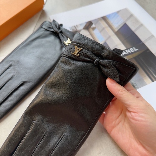 Cheap Louis Vuitton LV Gloves For Women #1244581 Replica Wholesale [$48.00 USD] [ITEM#1244581] on Replica Louis Vuitton LV Gloves