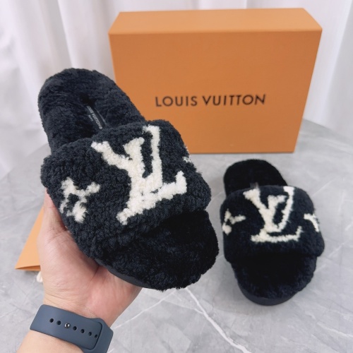 Cheap Louis Vuitton Slippers For Women #1244758 Replica Wholesale [$92.00 USD] [ITEM#1244758] on Replica Louis Vuitton Slippers