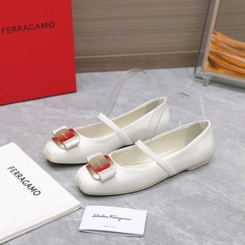 Cheap Salvatore Ferragamo Flat Shoes For Women #1245288 Replica Wholesale [$108.00 USD] [ITEM#1245288] on Replica Salvatore Ferragamo Flat Shoes