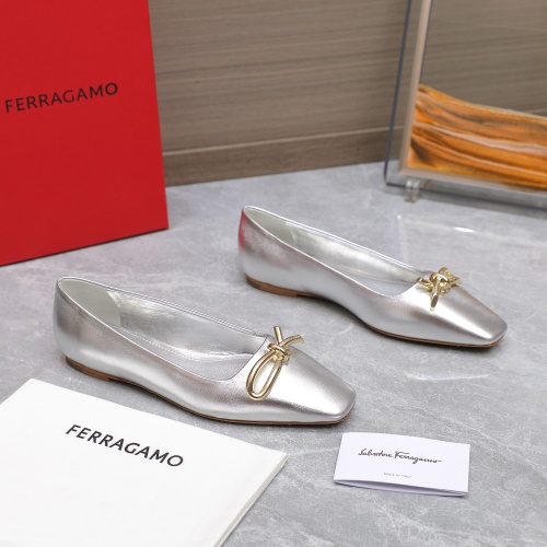 Cheap Salvatore Ferragamo Flat Shoes For Women #1245309 Replica Wholesale [$112.00 USD] [ITEM#1245309] on Replica Salvatore Ferragamo Flat Shoes