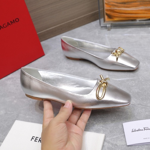 Cheap Salvatore Ferragamo Flat Shoes For Women #1245309 Replica Wholesale [$112.00 USD] [ITEM#1245309] on Replica Salvatore Ferragamo Flat Shoes