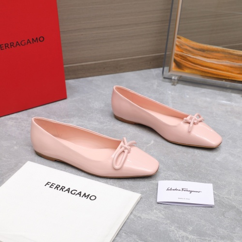 Cheap Salvatore Ferragamo Flat Shoes For Women #1245311 Replica Wholesale [$112.00 USD] [ITEM#1245311] on Replica Salvatore Ferragamo Flat Shoes