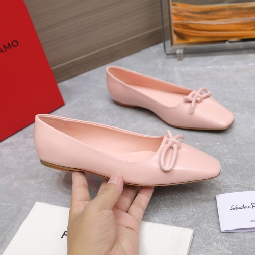 Cheap Salvatore Ferragamo Flat Shoes For Women #1245311 Replica Wholesale [$112.00 USD] [ITEM#1245311] on Replica Salvatore Ferragamo Flat Shoes