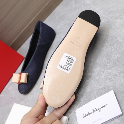 Cheap Salvatore Ferragamo Flat Shoes For Women #1245317 Replica Wholesale [$115.00 USD] [ITEM#1245317] on Replica Salvatore Ferragamo Flat Shoes