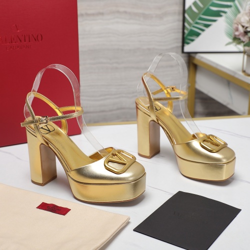 Cheap Valentino Sandal For Women #1245331 Replica Wholesale [$125.00 USD] [ITEM#1245331] on Replica Valentino Sandal