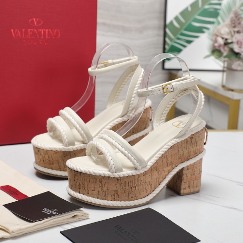 Cheap Valentino Sandal For Women #1245339 Replica Wholesale [$122.00 USD] [ITEM#1245339] on Replica Valentino Sandal