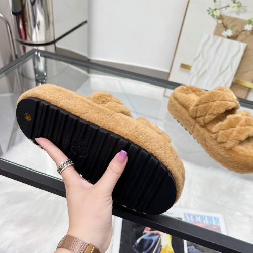 Cheap Louis Vuitton Slippers For Women #1245407 Replica Wholesale [$98.00 USD] [ITEM#1245407] on Replica Louis Vuitton Slippers